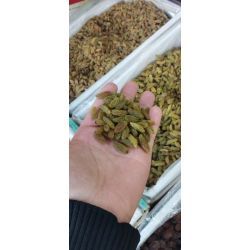 کشمش اصیل سبز کاشمر فروشی به صورت عمده و تک